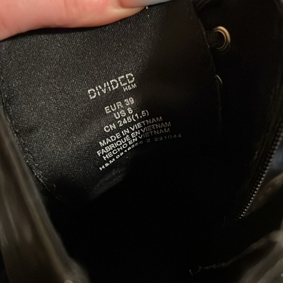 Black Combat Boot (Doc Marten) style - Picture 7 of 7